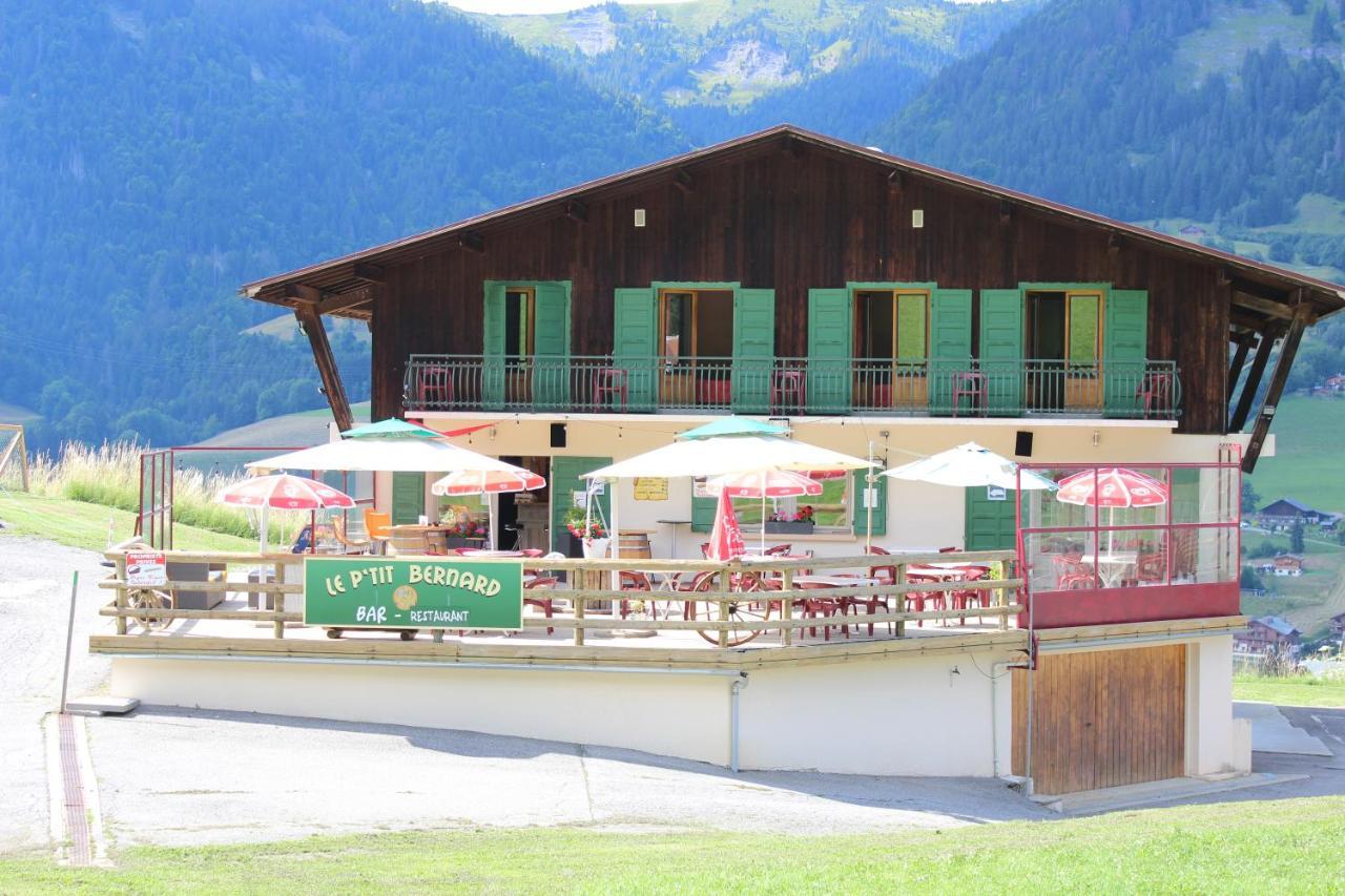 Hotel Les Bernards Praz-sur-Arly Exterior photo