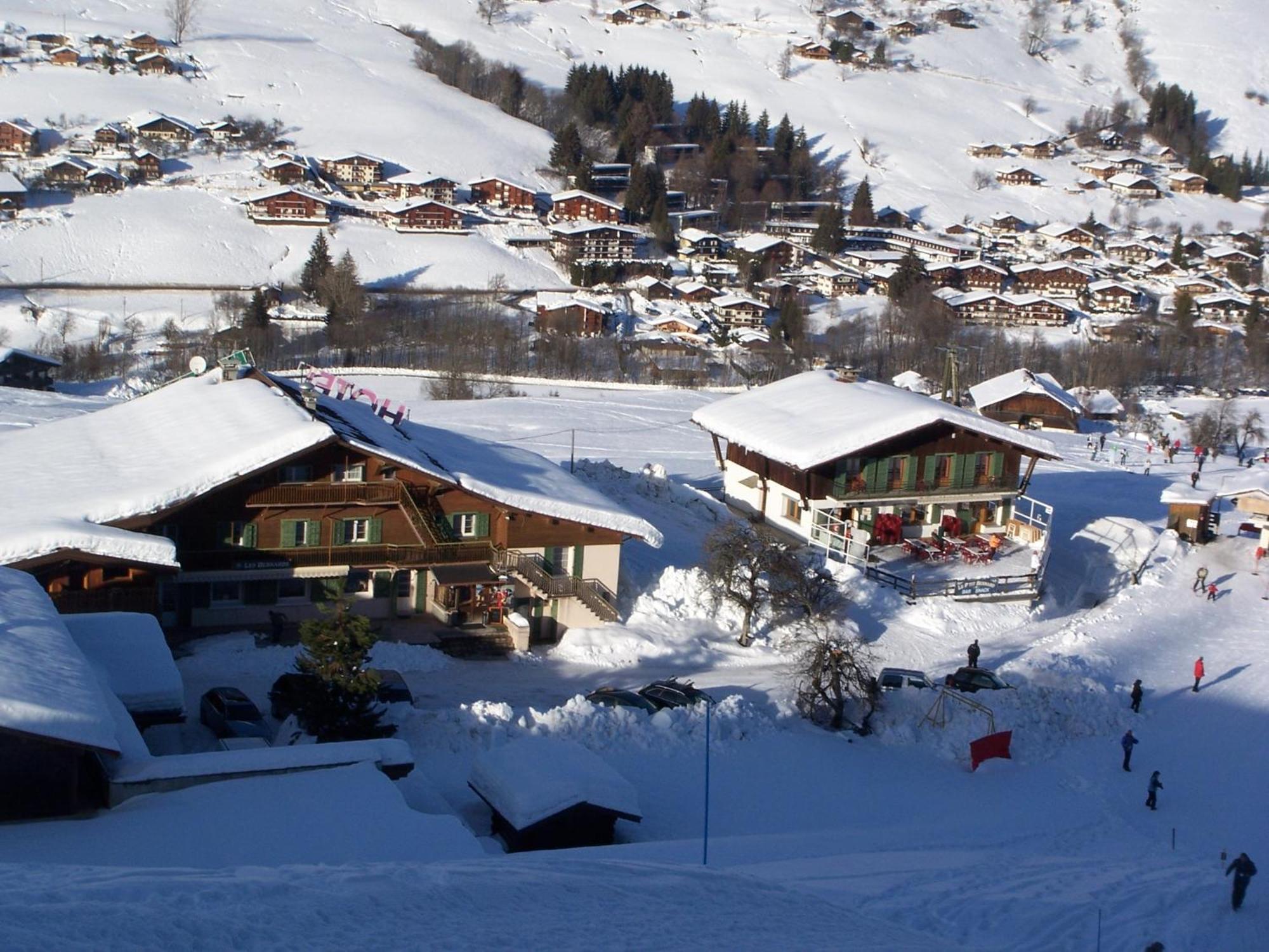 Hotel Les Bernards Praz-sur-Arly Exterior photo